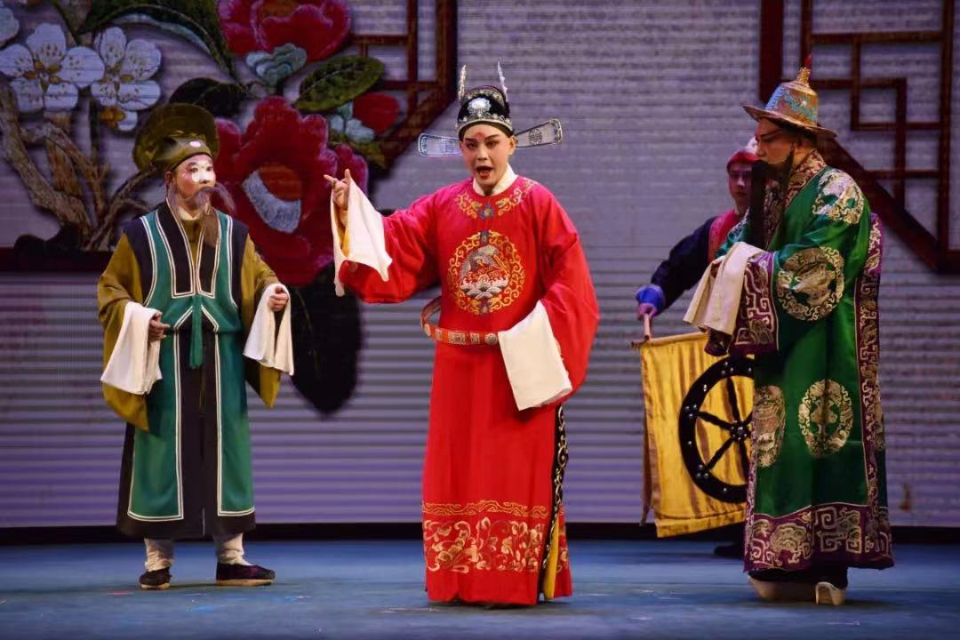 济南文旅2022｜创演莱芜梆子《烽火绝恋》、话剧《英雄山》