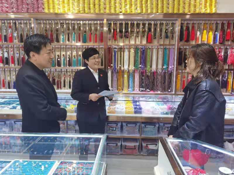 护航商城发展，兰山法院员额法官董国飞先进政治理论指引司法实践