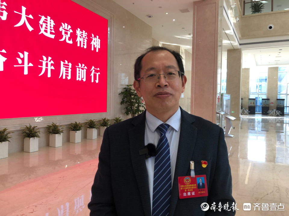 菏泽市政协委员郭西文：建议提升菏泽城区公交服务 方便群众就医