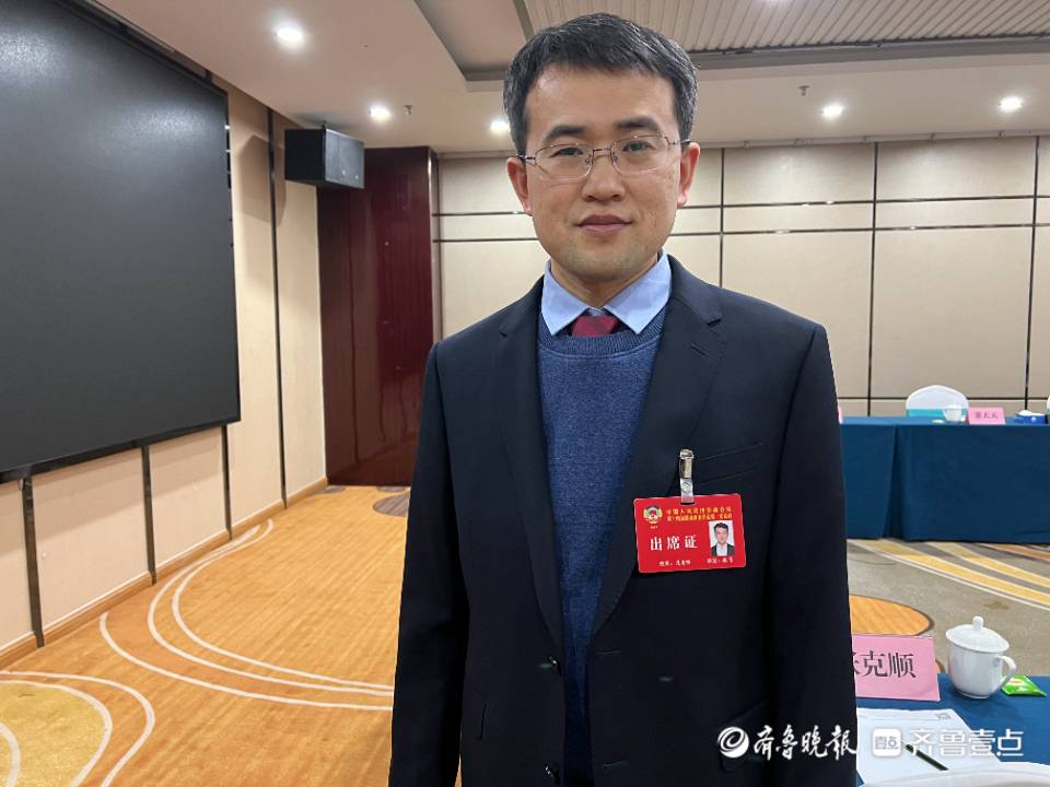 市政协委员范鑫烨：城校融合，共同培养创新型专业人才