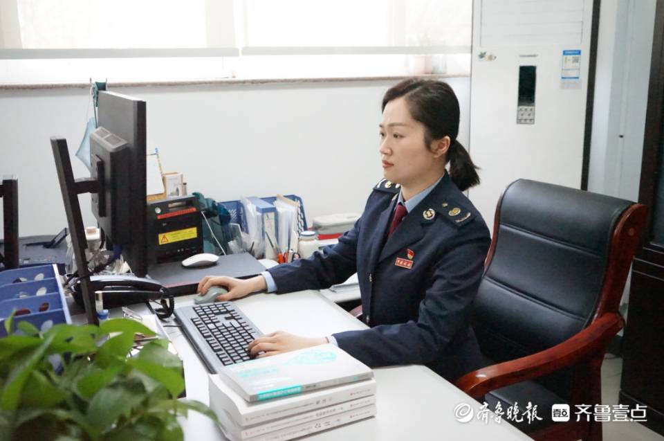 春风如你|日照女税官吴迪的平凡“税”月