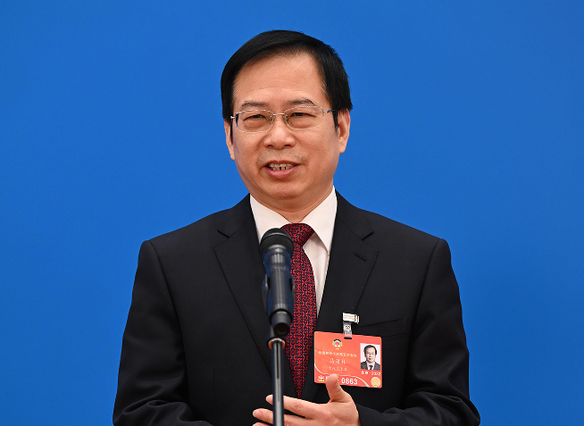 委员通道|考古盲盒、“青绿腰”，它们缘何爆火？