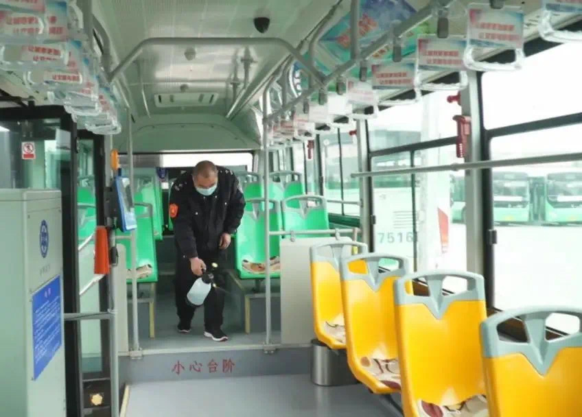 乳山筑牢公共交通、快递行业疫情防控安全网