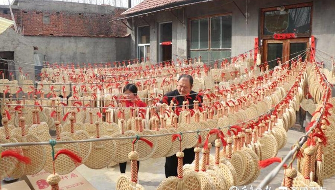 山东手造丨新泰羊流麦秸扇，乡愁里的“独家记忆”