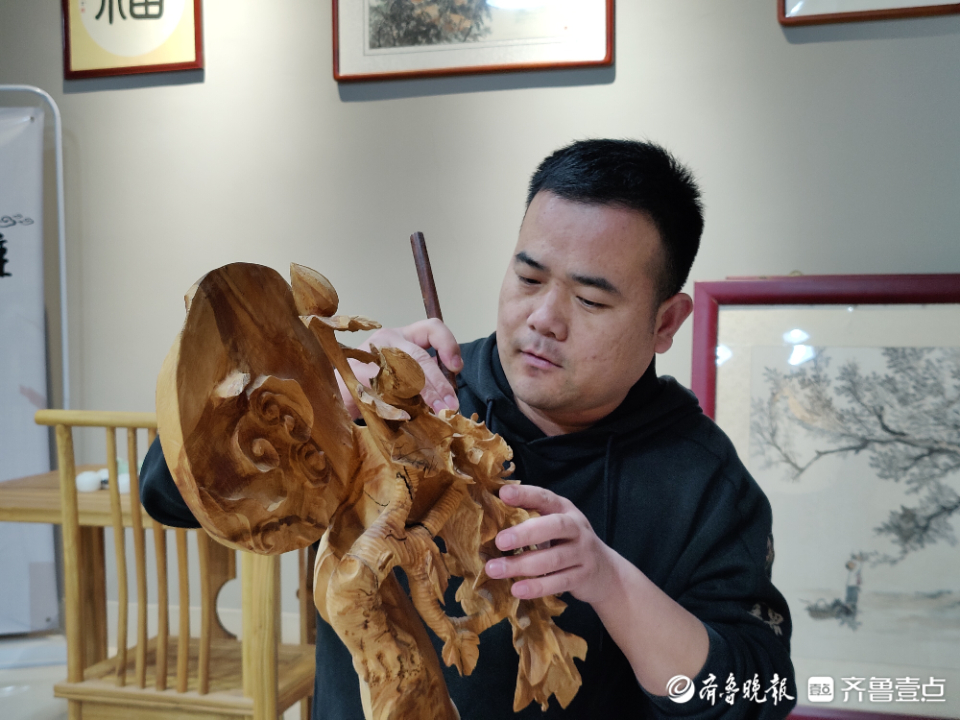 山东手造丨孟凡飞：以刀为笔，创造有临邑文化特色的木雕作品