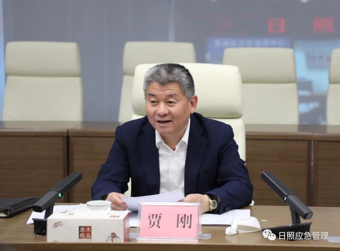 贾刚对各专委会工作进行了充分肯定,并针对存在的短板和薄弱环节,逐一