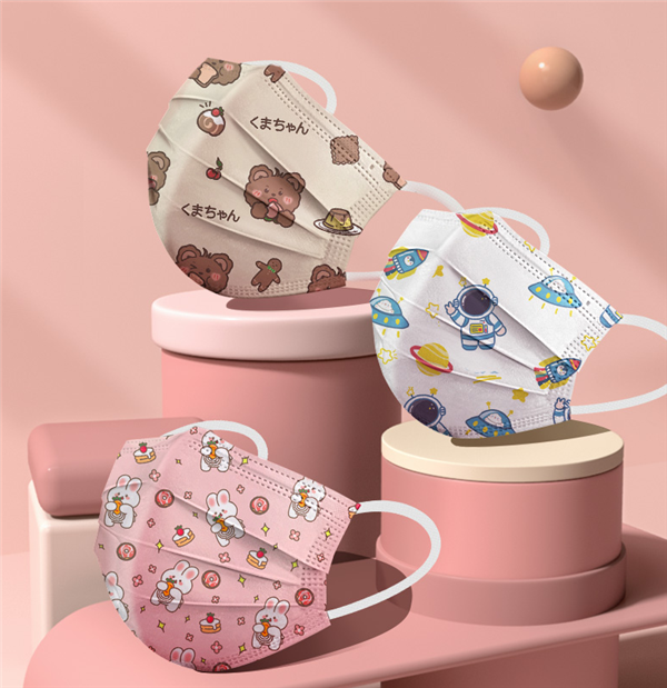 生物防制所主任技师孙巍说,不管是选择普通口罩,还是外观更漂亮的口罩