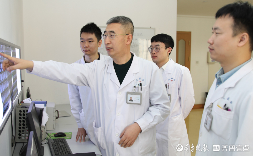 毓璜顶医院宫向前及团队：“三多”医生的苦与乐，全系于患者一身