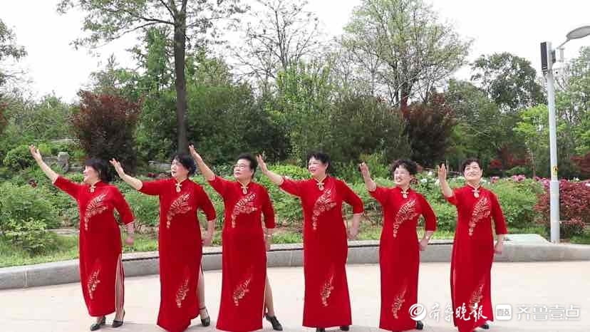 济南市东关大街长北社区吕剧队：让戏曲活起来