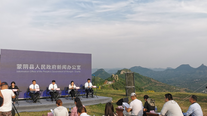 果然视频｜看得见、听得真，蒙阴这场“实景”发布会别开生面