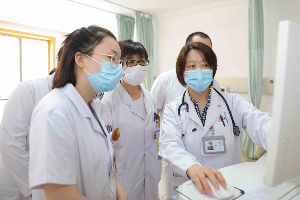 烟台毓璜顶医院神经内科专家王晓彤和团队：做有情怀的好医生
