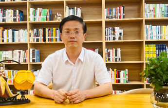壹点海报|济南中学校长董亚寄语中考生