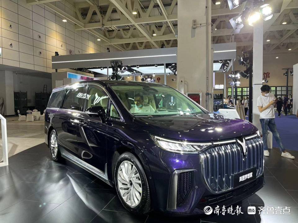 齐鲁车展传递市场新动态，宜商宜家的7座成了三胎时代刚需