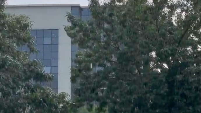 果然视频｜济南市区开始降雨，建议做好防范工作