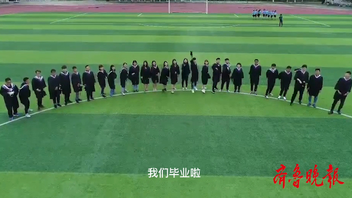 果然视频|毕业季下大学生的生活百态，为了求职投递上百份简历