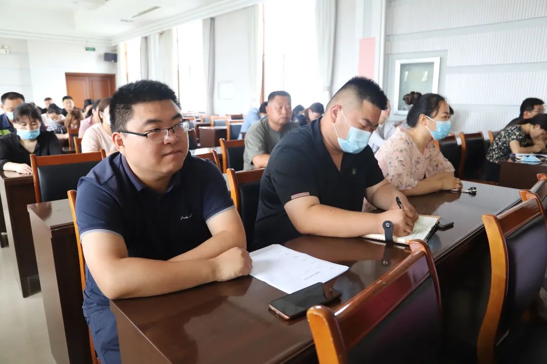 博兴县陈户镇开展学习宣传贯彻省第十二次党代会精神宣讲活动