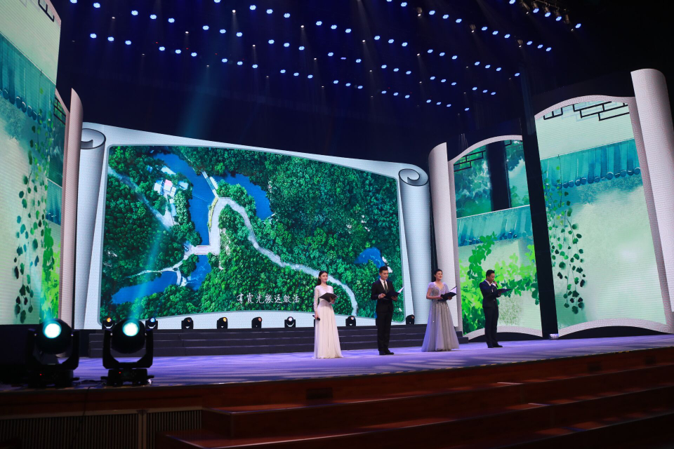 第五届中国伏生诗会在邹平市广电大剧院精彩上演-齐鲁晚报·齐鲁壹点