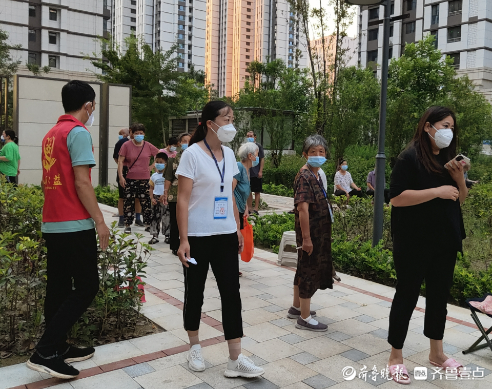 牡丹区西城街道黄巢社区妇联主席：抗疫女英雄，心系社区战疫情