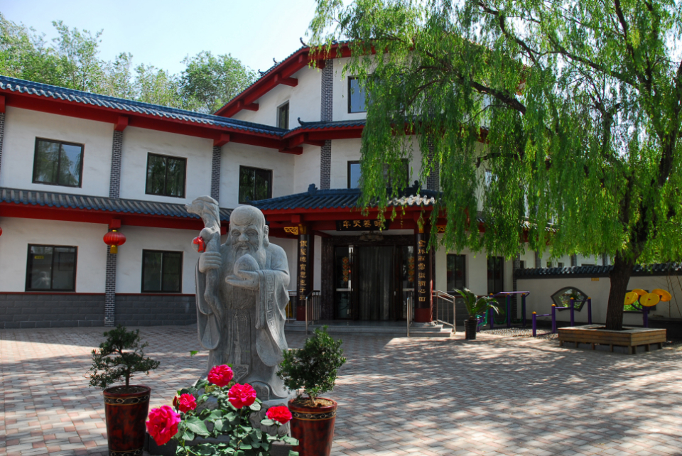 济南市绿苑福鼎老年公寓:用心照顾撑起老人晚年幸福生活-齐鲁晚报