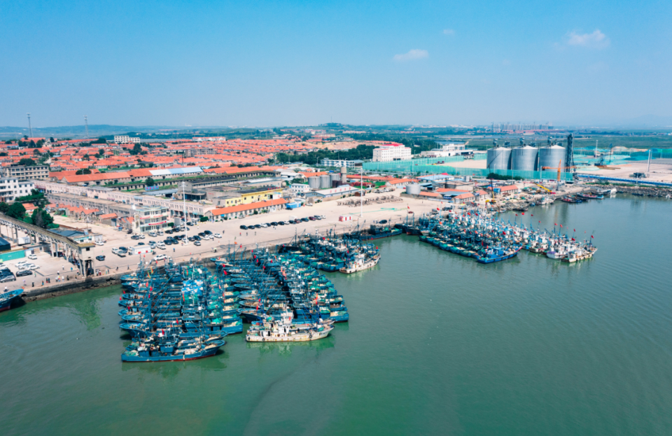 齐鲁早报|山东迎来开海季;青岛数百名学生上下学有专列接送-齐鲁晚报