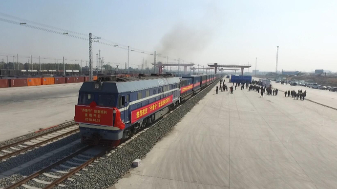 果然视频丨沿黄达海、畅联欧亚，中欧班列成为国际物流“稳定剂”