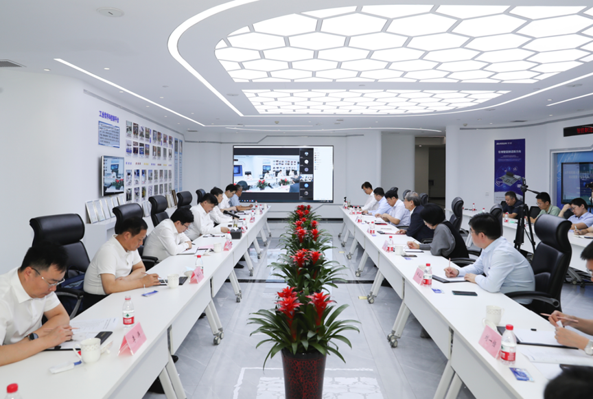 山东省机器人跨平台智能控制技术重点实验室启动