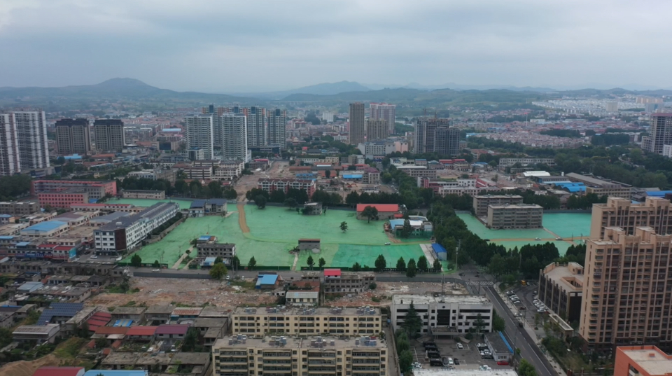 为切实回应群众安居所盼,舒适所愿,蒙阴县委县政府成立专项拆迁领导