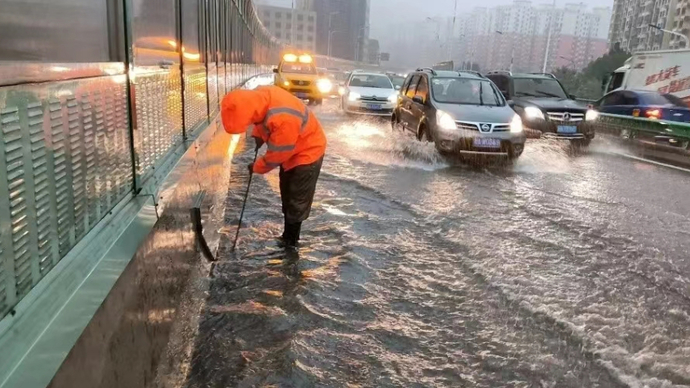 直播济南｜假期迎来持续降雨，城区通行如何保障，一块去看看