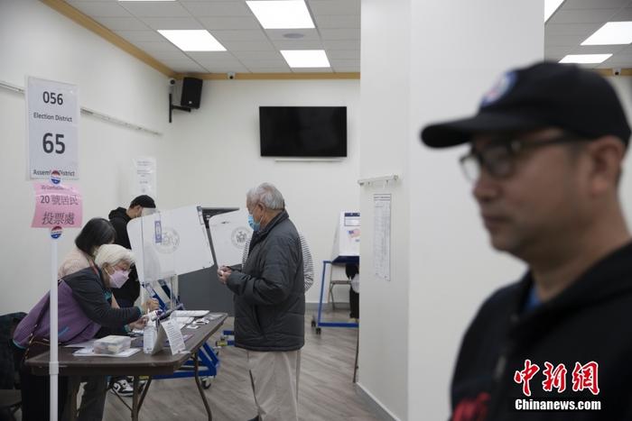 从出口民调看中期选举：这是美国选民关心的头号议题