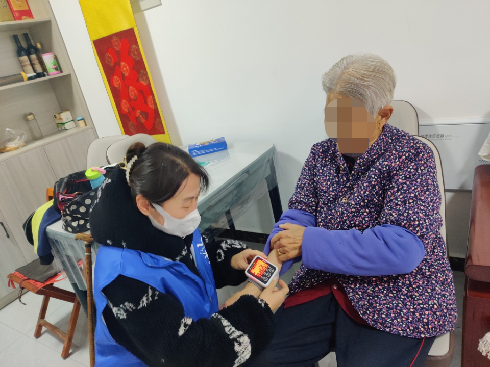 这里是济宁|延伸养老服务触角，老人安享幸福晚年