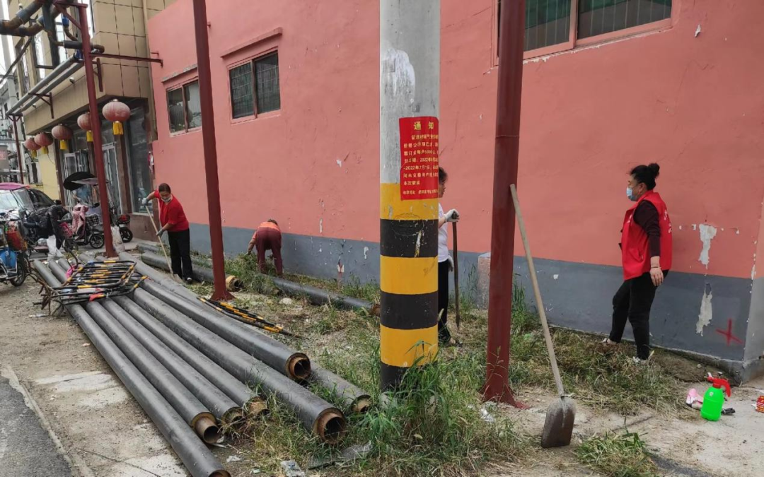 这里是济宁|清理垃圾，微山县人居环境换新颜