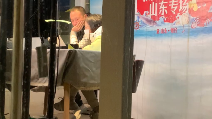 果然视频|在烟台偶遇张同学，这两样特产令他印象深刻