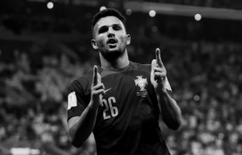 世界杯热闻丨一战成名!拉莫斯上演帽子戏法,C罗后继有人了!