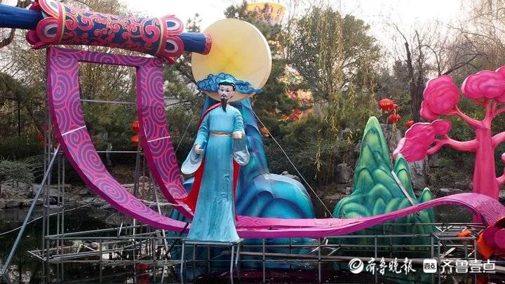 提前探营！济南趵突泉兔年花灯会已初见美姿