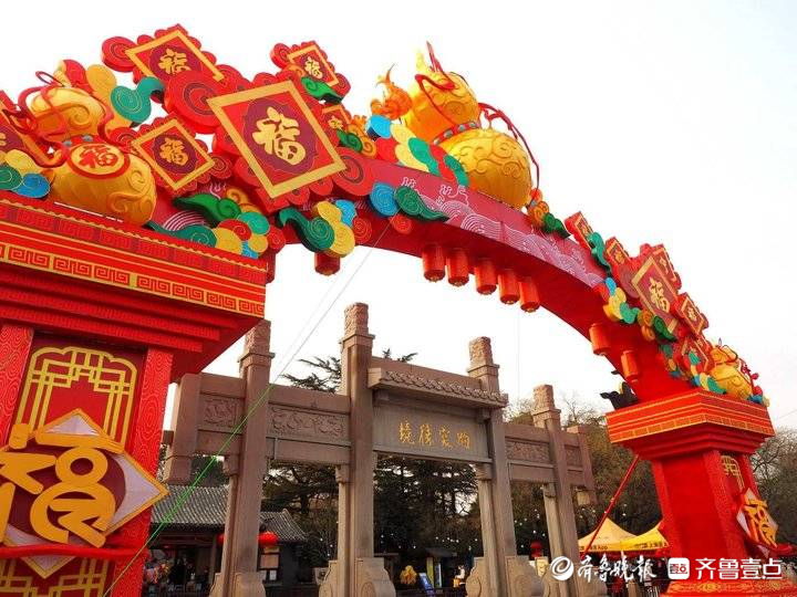 提前探营！济南趵突泉兔年花灯会已初见美姿