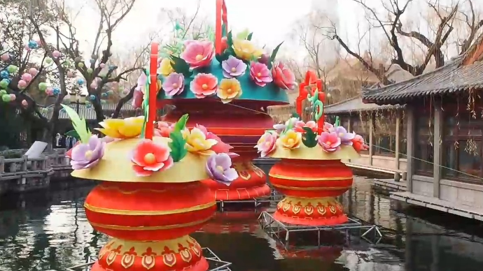 果然视频|济南兔年趵突泉花灯会先睹为快，设计精妙栩栩如生  