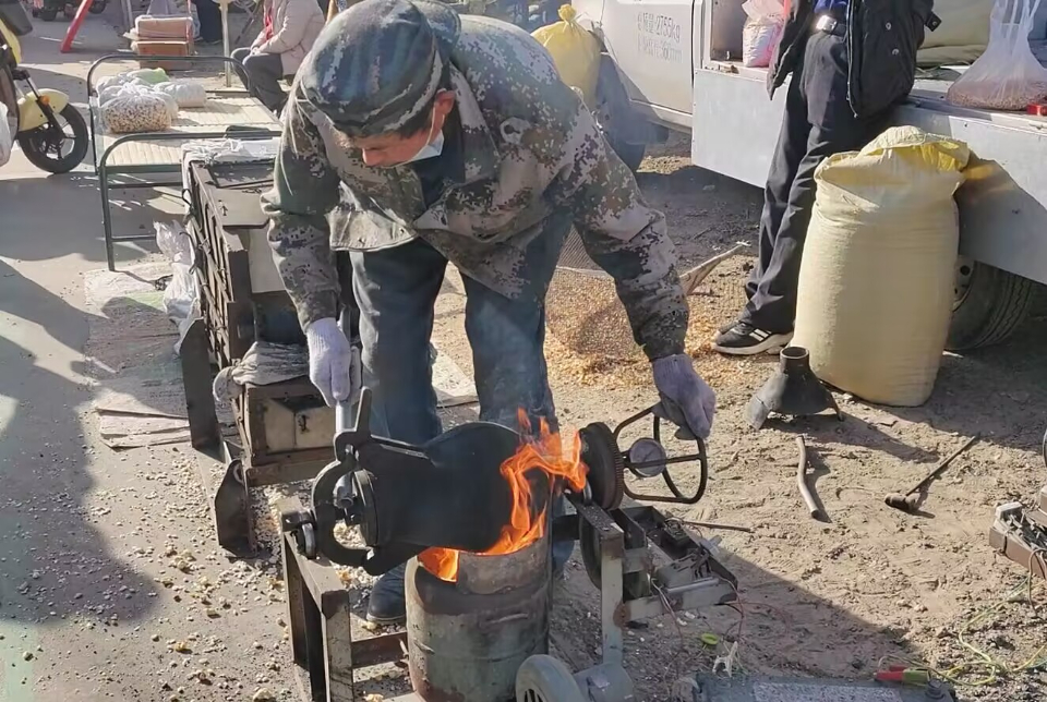 图集丨烟火气儿裹着忙碌劲儿，黄河大集里感受潍坊寒亭的富足美好