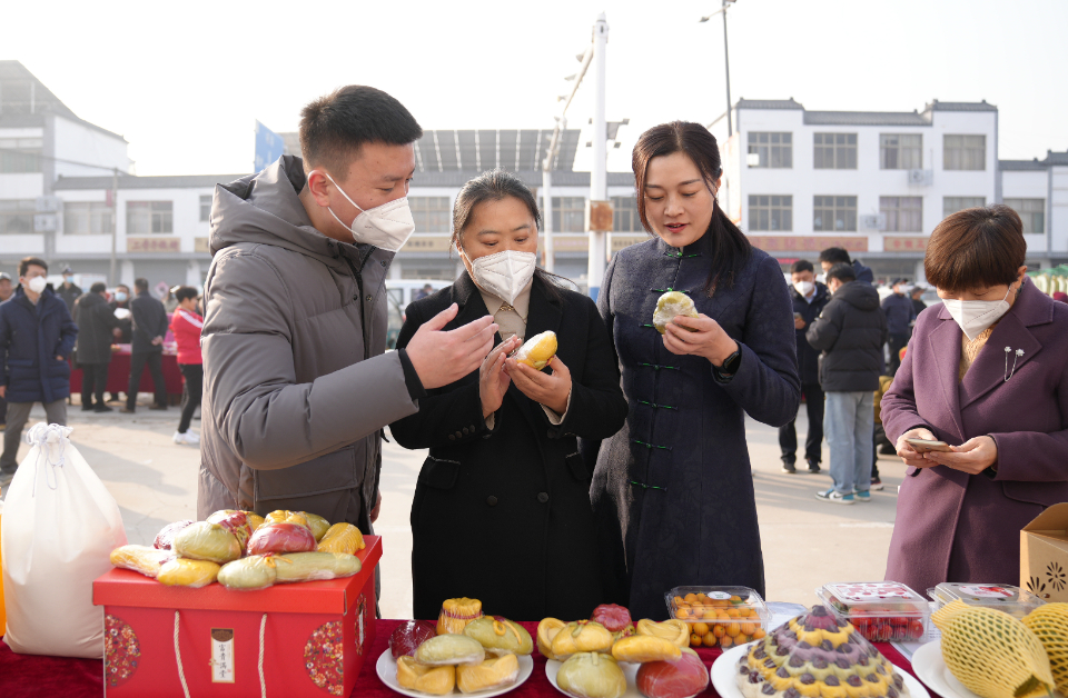 烟火气里氤氲着“文化味儿”，曲阜“黄河大集”很暖人心