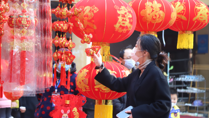壹直播丨年味来了! 记者带你逛逛日照市荷疃大集