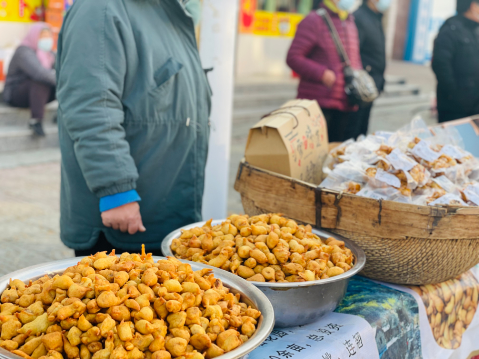 壹点图集｜岁末将至，年味渐浓，淄川太河大集热闹非凡 