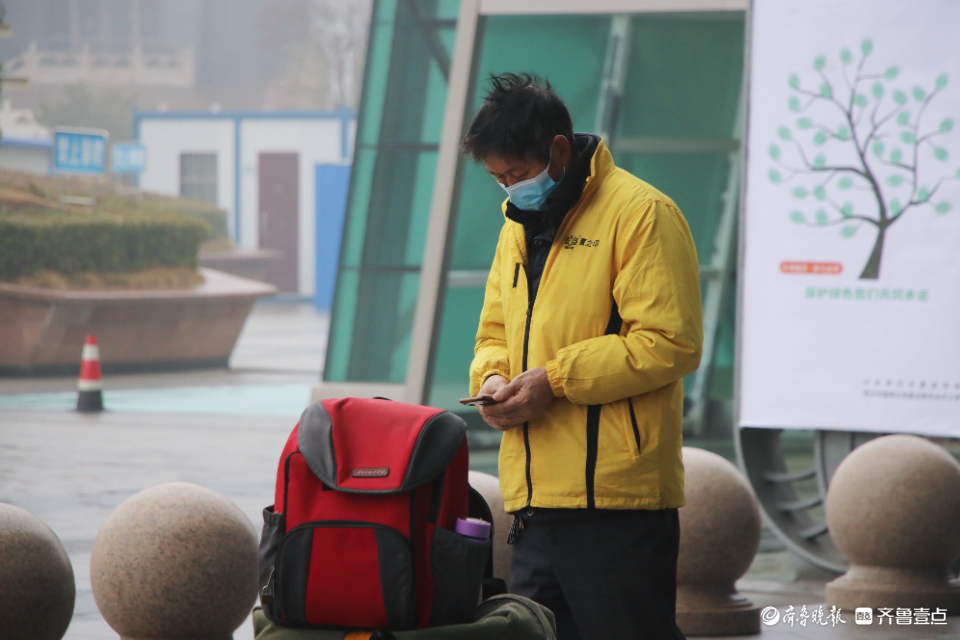 图集丨春运号角已吹响，高铁枣庄站里来往旅人思乡情浓