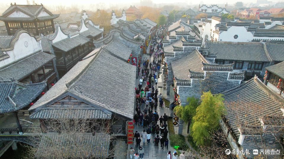 图集丨台儿庄古城免门票11天“吸客”43.4万人