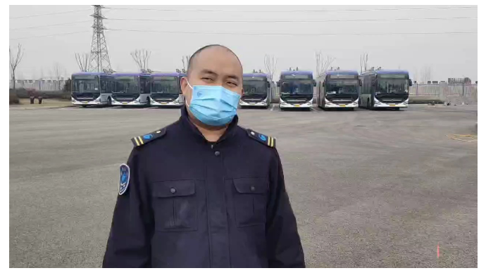 果然视频｜济南黄河北最大集市年前客流增加，公交增设赶集专线