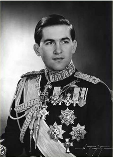 他当了3年国王,流亡他乡40载:希腊末代君主康斯坦丁二世去世-齐鲁晚报