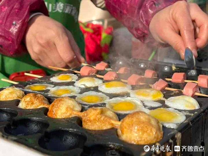 黄河大集丨热气腾腾刚出炉！大集上的美食让人垂涎三尺