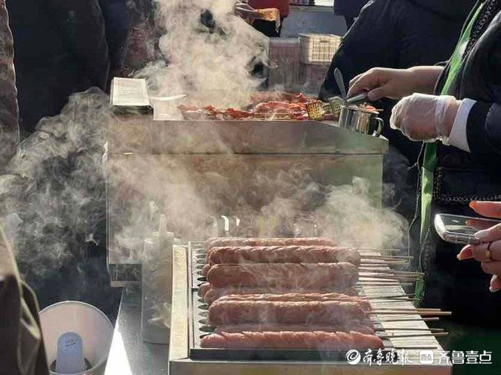 黄河大集丨热气腾腾刚出炉！大集上的美食让人垂涎三尺