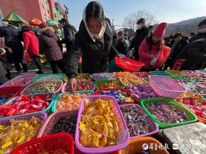 黄河大集丨过年就要甜蜜蜜！上百种糖果挑花眼