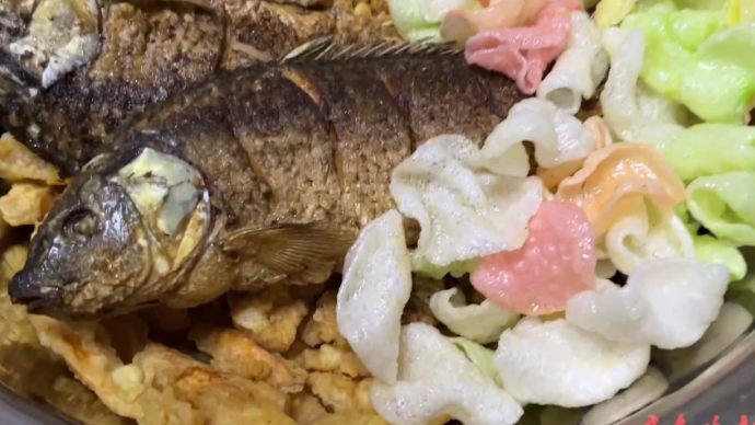 果然视频·故乡的年丨春节的一盆炸货，山东人过年仪式感来了