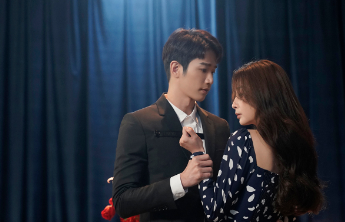 殷桃刘以豪新剧开播；彭冠英王楚然新剧定档；《折腰》官宣阵容