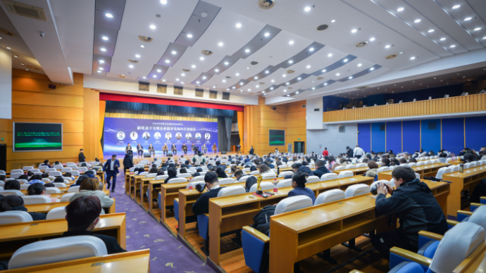 精英论道餐饮零售新机遇！2022影响山东颁奖盛典济南落幕